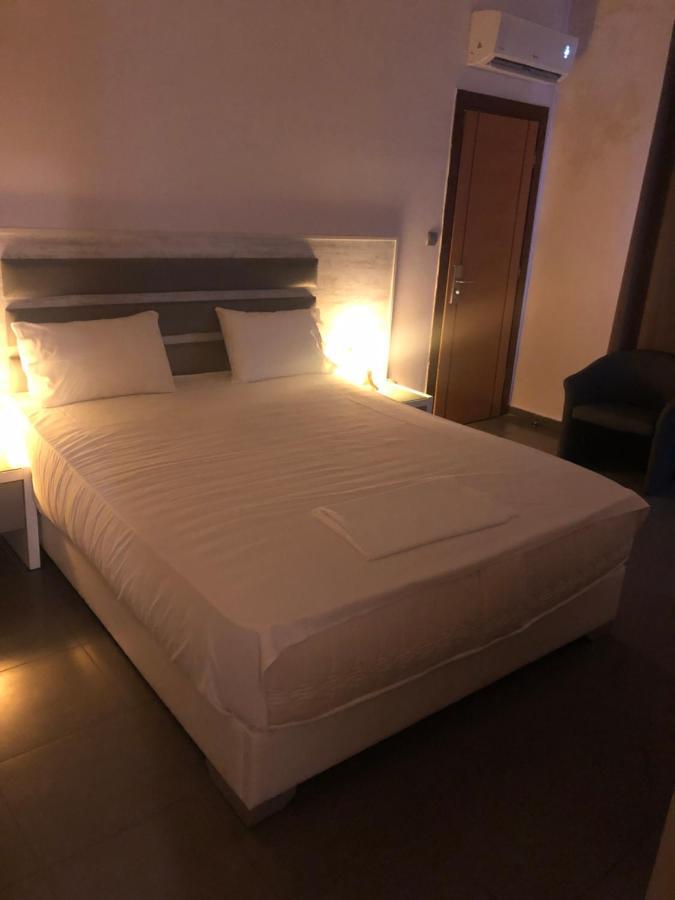 Αφροδίτη Hotel Neon Rysion ภายนอก รูปภาพ