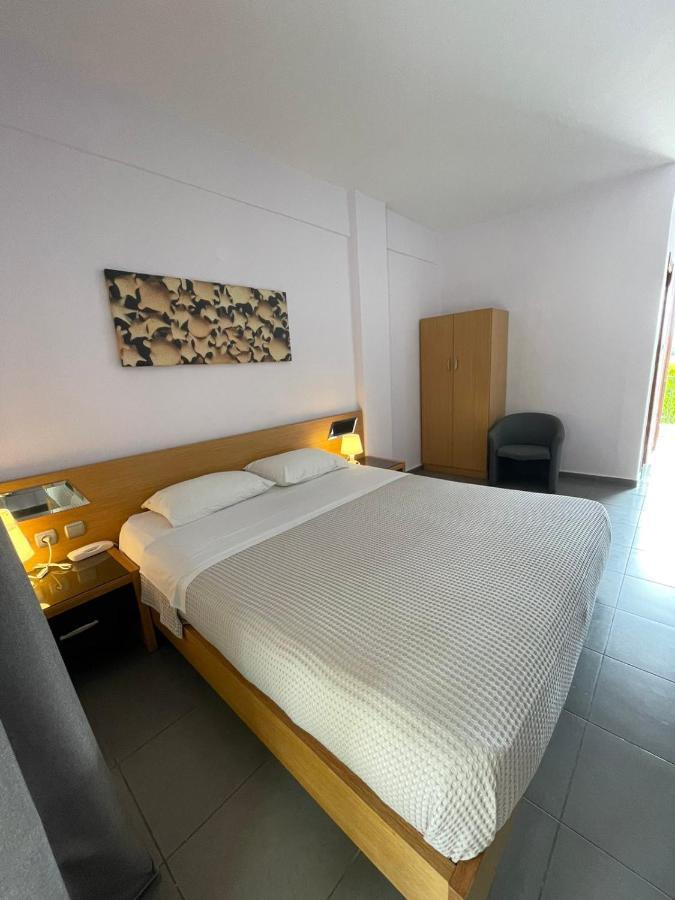 Αφροδίτη Hotel Neon Rysion ภายนอก รูปภาพ